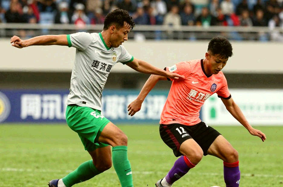 Tập Hồ Sơ Trống: Kỷ Luật Của Người Viết Chuyển Nhượng Trong Kỷ Nguyên Nhiễu Loạn Tập Hồ Sơ Trống: Kỷ Luật Của Người Viết Chuyển Nhượng Trong Kỷ Nguyên Nhiễu Loạn