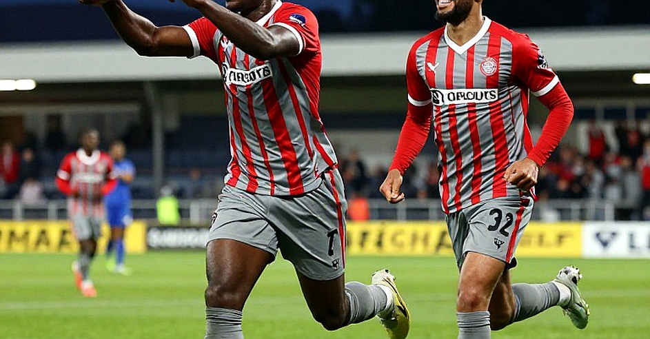 Beşiktaş và canh bạc Joe Willock: Khi tổng thống tự tay đặt cược trước công chúng