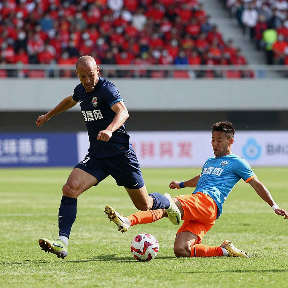 Sổ tay bóng đá cho bé gái 6-9 tuổi: VFF, UEFA và AFC đặt nền móng cho bóng đá nữ Việt Nam
