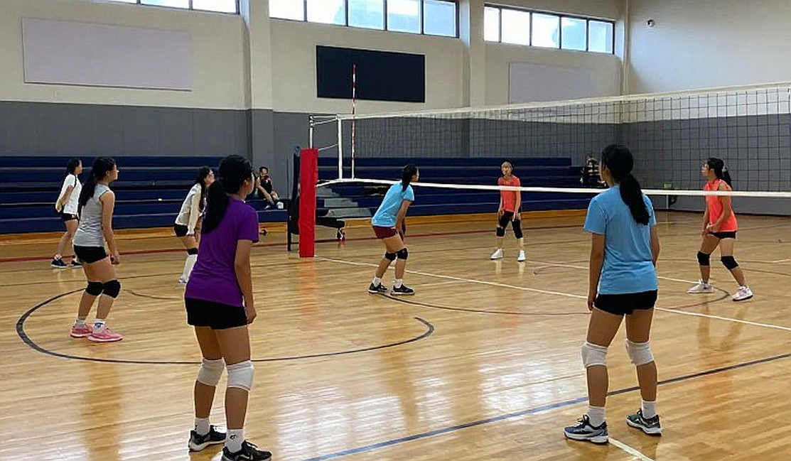 Suhl đoạt Siêu cúp Đức lần đầu: ba ván, ba khoảng cách hai điểm và một Dresden không biết đóng ván Suhl đoạt Siêu cúp Đức lần đầu: ba ván, ba khoảng cách hai điểm và một Dresden không biết đóng ván