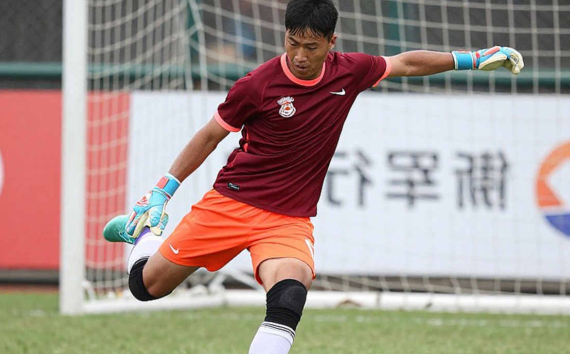 Arema ghi 12 bàn sau 6 vòng vẫn chưa thắng: khoảng trống nào đang mở ra trước Dewa United