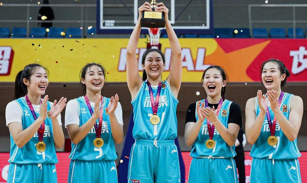 Việt Nam mất cả Gia Hưng lẫn Xuân Son: Hàng công trống hoác và bài toán chưa có lời giải của thầy Kim Việt Nam mất cả Gia Hưng lẫn Xuân Son: Hàng công trống hoác và bài toán chưa có lời giải của thầy Kim
