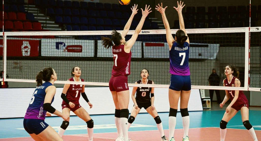 Phạm Quỳnh Hương và bài toán khối chắn Trung Quốc: 46 điểm chưa nói lên điều gì